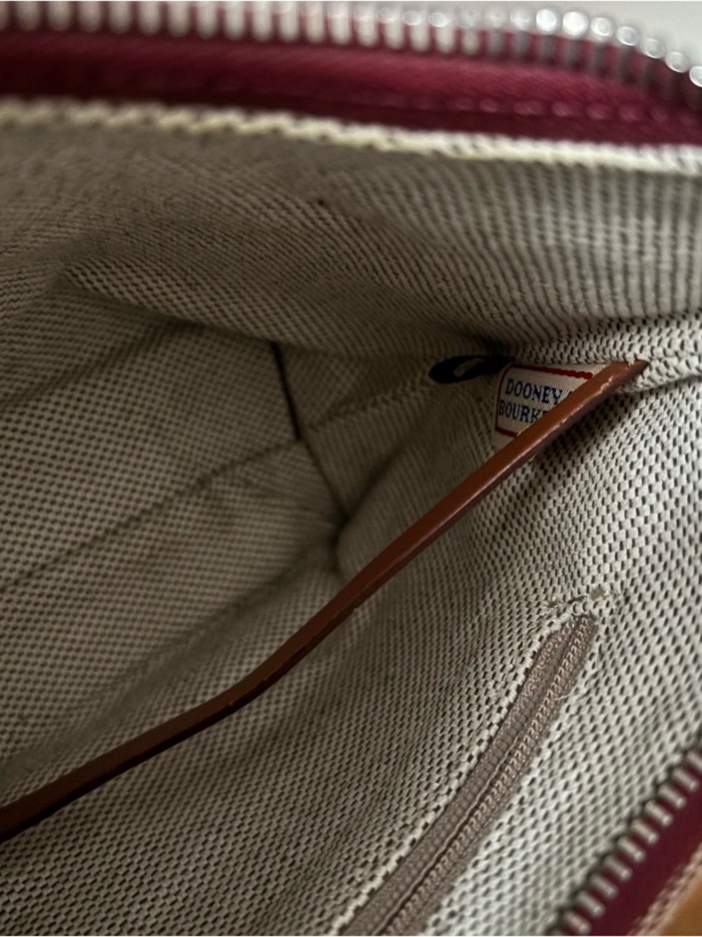 Vtg Dooney & Bourke Small Canvas Hobo Shoulder Purse Burgundy Leather Trim - Picture 7 of 10